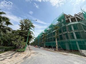 Nhà cạnh KĐT Đặng Xá căn góc 115m² trung tâm – hạ tầng hoàn thiện, giữ giá tốt.