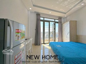 cho thuê studio ban công mặt tiền full nội thất có thang máy ngay chợ cây quéo giáp phú nhuận