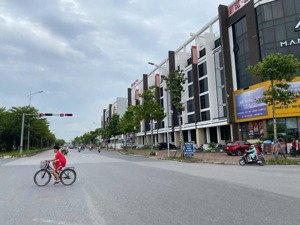 cho thuê shophouse thô kđt thanh hà mặt bằng kinh doanh đắc địa, giá tốt