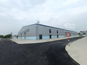 cho thuê kho đường ba la, hà đông. từ 800m2 đến 2000m, cao 10m, có pccc, công đỗ cửa. giá 120k/m2