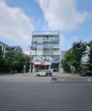 giá đầu tư - mặt tiền nguyễn văn hưởng, quận 2 - dt: 33x37m - xd: hầm 6 tầng - giá: 130 tỷ