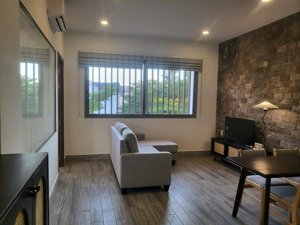 sắp trống căn hộ 1 phòng ngủ ban công ngay đảo kim cương, đầy đủ tiện nghi, ban công xanh mát