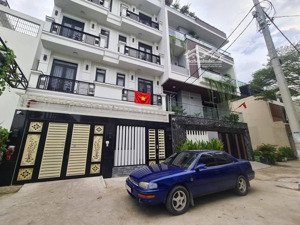 cho thuê chdv hẻm 140/40/26 vườn lài, 20m2