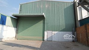 cho thuê kho xưởng 700m2 giá 40 triệu. tại an phú, thuận an, bd, hcm. lh 
