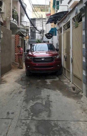 khu vip phú nhuận - giáp q3 - 81m2 - 4 tầng st - ngang 5m - hẻm thông, chủ tâm huyết