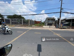 chính chủ gửi bán 154mv mặt tiền đường đoàn nguyễn tuấn xã hưng long, giá chỉ 5ty. lh 