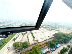 cần bán nhanh căn chung cư 2 ngủ 2wc tầng trung toà a hateco