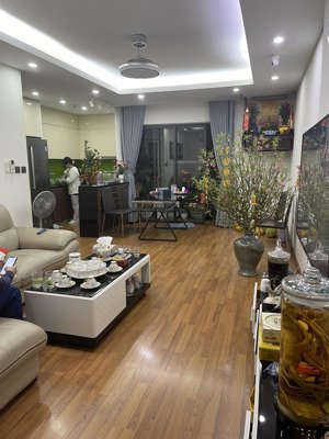 chuyển gấp ra btlk, chủ nhà thiện chí bán căn 3n2vs 100,5m2 ở home city giá nhỉnh 9tỷ.lh 
