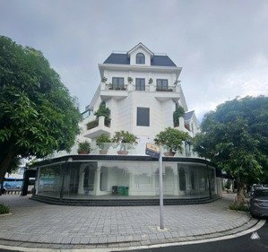 chính chủ bán gấp biệt thự hải âu 3 lô góc tại ocean park 1 gia lâm 266m2*3t* 30m mặt tiền.