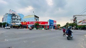 siêu phẩm mảnh đất gần 2.000m2, lô gốc 2 mặt tiền kinh doanh - có dòng tiền, chỉ nhỉnh 30 triệu/m2