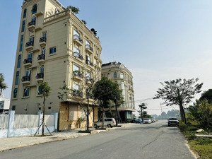 cần bán mảnh đất tại khu giãn dân đông nhân, diện tích 80m2, mặt tiền 5m