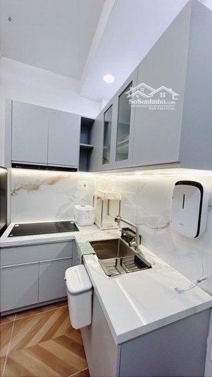 nhá đẹp giá rẻ ở ngay- 3 tầng- gấn phố ẩm thực vĩnh khánh- btct- gia đình nhỏ- kqh- giá chỉ 2,8 tỷ