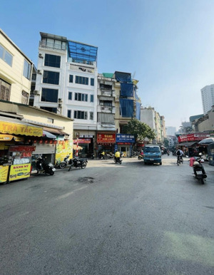 nhà đẹp yên hoà - kinh doanh, spa, văn phòng. dt 50m2, 6 tầng, giá 31 tỷ