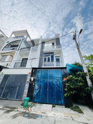 nhà 3 tầng mới tinh - oto đậu ngày đêm - 55m2 - shr - ngay trạm y tế phường thới an