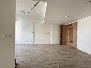 bán lỗ 1 tỷ căn góc 2 pn 74,4 hướng cửa đông nam, liên hệ xem nhà 0931.111,788