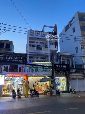 bán nhà hẻm 36 d2 đang kinh doanh buôn bán trệt 3 lầu thang máy giá 21 tỷ