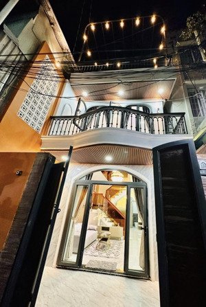 chú phong cần bán gấp nhà đường phan văn trị p. 12 q. bình thạnh giá chỉ 9 tỷ 580tr/55m2. hẻm 3m