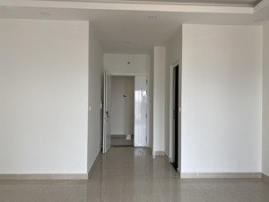 bán căn hộ moonlight boulevard giá 3,230 tỷ 2pn 2wc 70m2 nhận nhà ở ngay. lh 