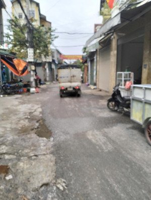 bán đất tặng nhà cấp 4 đang cho thuê, diện tích 52,6m2, đất nở hậu, ngõ thông phú lương