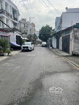 bán lô đất đẹp vuông vức ngay hương lộ 80b, hiệp thành, q12, đường 12m