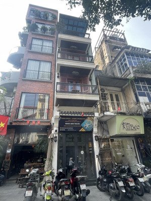 cho thuê nhà phố hàng bạc vị trí đắc địa - kinh doanh khách sạn homestay