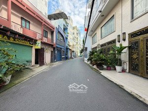 mặt tiền phú nhuận - 2 tầng tiện cải tạo, xây mới ~40m2 ngang 7,5m - phùng văn cung - hơn 9 tỷ tl