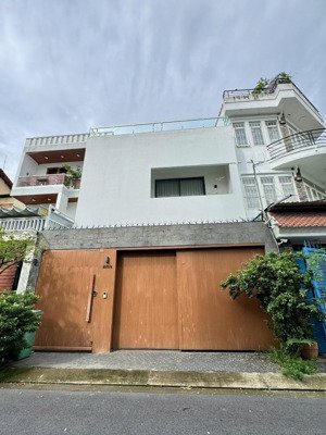 bán nhà trệt 2 lầu quốc hương, thảo điền, 138,7m2 giá tốt 45 tỷ tl, lh 