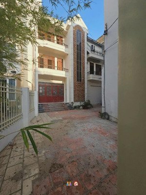 siêu phẩm độc nhất trên trục lý thánh tôn trung tâm nha trang 234m2 - 32tỷ thương lượng