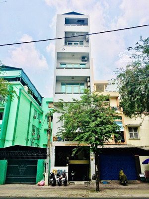 vip! siêu đẹp! mặt tiền đường bà huyện thanh quan, quận 3