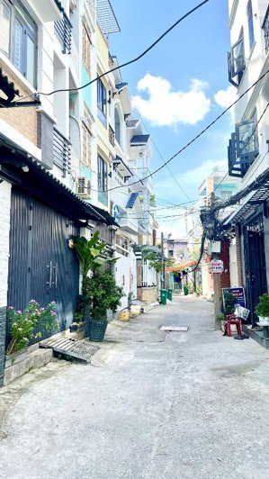 nhà 3 tầng btct hẻm ô tô gần nguyễn thị thập, 5m x 12m, giá 7.3 tỷ