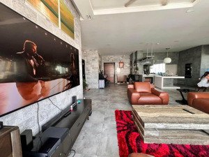 bán penthouse da nang plaza 350m² 2 tầng nội thất hiện đại giá 14,5 tỷ