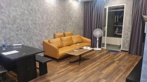 chủ nhà chuyển định cư cần bán nhanh chcc saigon airport plaza. liên hệ em: call/zalo