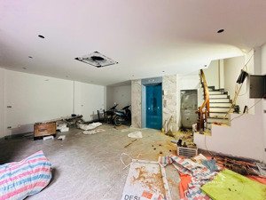 bán nhà tây hồ ngay ba đình ngõ thông kinh doanh - ô tô gara - bảy tầng thang máy - sổ đỏ hoa khôi