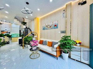 giảm sâu! lô góc trường chinh, sát phố, ngõ thông thoáng, ba gác đỗ cửa, 42m2*5t, nhỉnh 7 tỷ