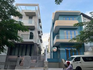 bán đất đông thủ thiêm, vị trí kinh doanh, ngay mặt tiền đường lớn. dt (8x22)m2. giá 22,5 tỷ