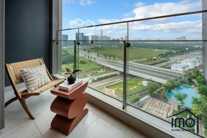 chủ nhà gửi em sarah cho thuê nhanh căn 2pn, nhà mới 100%, nội thất đẹp, cao cấp ạ