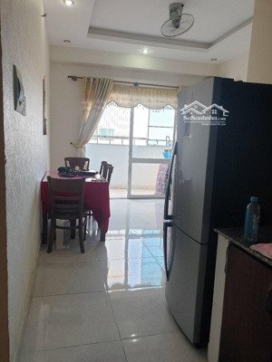 bán gấp căn hộ 40m2 - 1tỷ 120 triệu (có ban công, nội thất) chung cư lê thành mã lò 