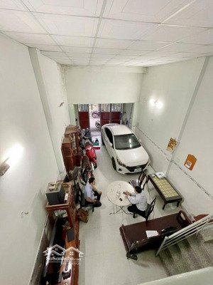 nhà 2 tầng, 83m2, đường thông 6m, xe tải vivu, ngay ngã 3 lê văn việt, tnpa, nhỉnh 5.5 tỷ