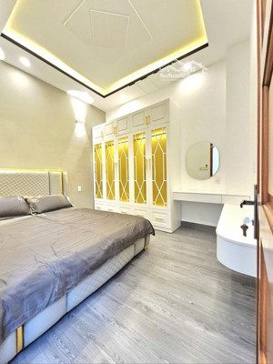 ban nhà hẻm xe hơi q7 4m5 dài 15m, 3tầng - khu vực trung tâm q7 - 7tỷ nhỉnh