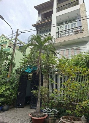 nhà đẹp chính chủ đường 18, hiệp bình chánh cách gigamall 300m, khu vực an ninh, yên tĩnh