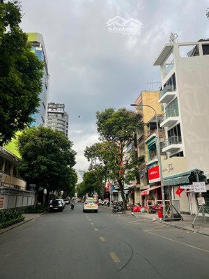 siêu phẩm trần cao vân hồ con rùa: giảm sốc , hầm 8 tầng giá chỉ 3x tỷ.