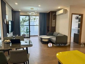 cần cho thuê căn 97m2 full đồ view vịnh đảo siêu đẹp giá rẻ 15 triệu oasis s2 - ecopark