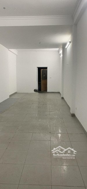 cho thuê nhà mặt phố số nhà 39 hoàng văn thái, phương liệt, hà nội