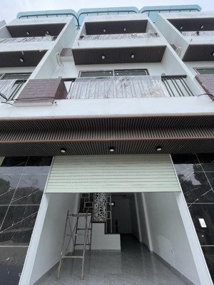 chỉ từ 1,2 tỷ nhận nhà 40m2-4tầng-4 phòng ngủ đầy đủ nội thất tại tdp phượng đồng-cạnh đh tdtt