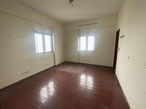 bán căn góc tòa n01 cc ba hàng a số 282 lĩnh nam - hoàng mai dt: 93 m2 3pn 2 wc, lh 