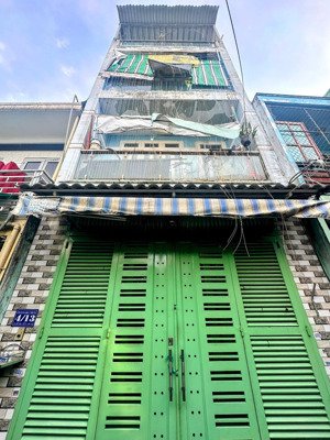 4x8m, 4 tầng
3tỷ890 hẻm 1/ đs14a (hoa phượng vỹ)