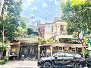 giá tốt! cần bán biệt thự khan hiếm đường nguyễn thị diệu p. vts quận 3. dt: 12,6x18,1m2 giá 200 tỷ