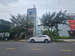 cần bán nhanh lô đất đường 10m5 mai chí thọ, hòa xuân, cẩm lệ