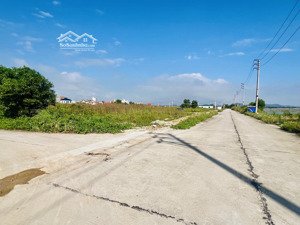 hàng hiếm bán lô đất thống nhất mặt biển đối diện khu noxh vin hạ long xanh giá 4xtr/m 