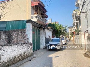 thạch bàn chính chủ cần bán gấp nhà xây 1 căn độc lập lô góc full nội thất xin xò cực kỳ tầm huyết